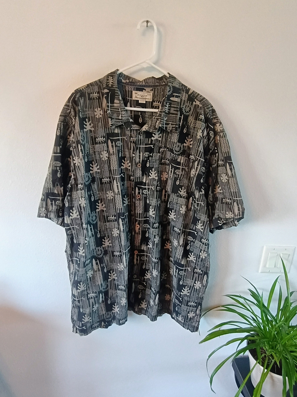 Honolua 4XL Hawaiian Aloha Camp Shirt Gray Tribal Fish Print 100% Cotton